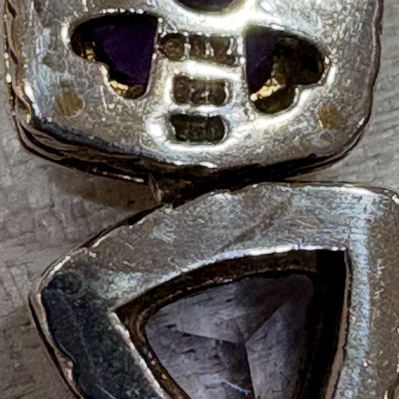 I bought this item to accent a specific outfit that I no longer wear. - Picture 12 of 16